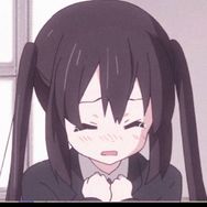 卿卿🎀抖音达人头像