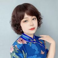 艾丝官方旗舰店抖音达人头像