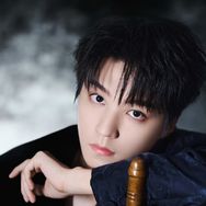 小熊猫飞云拆卡（王俊凯星光卡）抖音达人头像