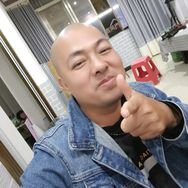 奶瓶爸妈抖音达人头像