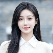 温果希抖音达人头像