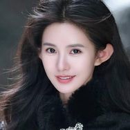 南兮Nancy🧲抖音达人头像