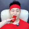 小七吃不饱抖音达人头像
