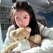 Rainboww抖音达人头像