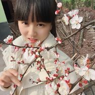 奉节李菇凉抖音达人头像