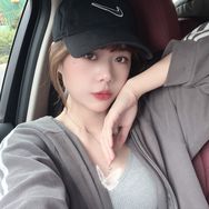 婳婳吖抖音达人头像