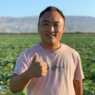 一位朴实的农民抖音达人头像