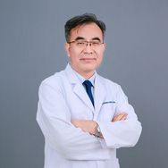 胸外科乔贵宾医生抖音达人头像