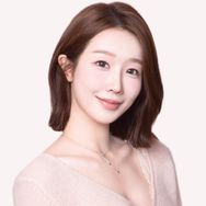 允妮Yunni抖音达人头像