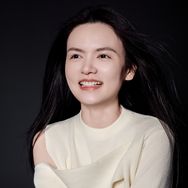 醒醒呀辛西娅抖音达人头像