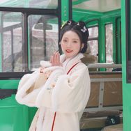 奈奈的旅行抖音达人头像