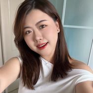 瑶瑶爱唱歌（下午2点直播）⛵⁹²¹¹抖音达人头像