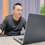强哥秒懂技抖音达人头像