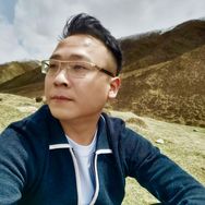 药二代（小肖变老肖）抖音达人头像