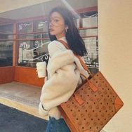 @烟楠稀抖音号头像