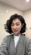 首姐现货号（尔首女包）抖音达人头像