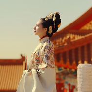 爱莫离抖音达人头像