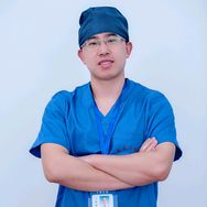 江小杰医生抖音达人头像