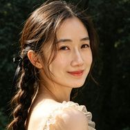 EnaSun伊娜抖音达人头像