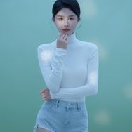 杭州四季青老板娘丁玲上新号抖音达人头像