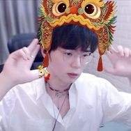 第五犹太🍒（9.9摸金护航）抖音达人头像