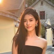 何又野Zzz抖音达人头像