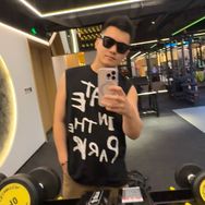 刘一的好奇屋🎁抖音达人头像