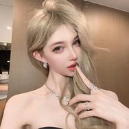 尤里娜迦抖音达人头像