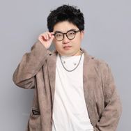 坤坤🎤🎹抖音达人头像