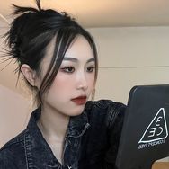 迪士尼在逃公主👸🏻抖音达人头像