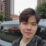七总潮玩很低调抖音达人头像