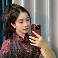 倩倩Annie抖音达人头像