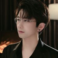 河南 孙耀威抖音达人头像