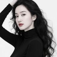 演员念一抖音达人头像