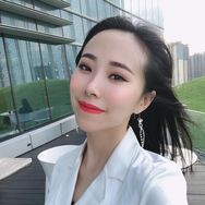 韩诗诗品牌服饰抖音达人头像