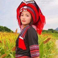 朱凤梅新歌《八句山歌劝世人》抖音达人头像