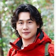 舞蹈哥东舞老师抖音达人头像