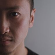 一个人的莎士比亚抖音达人头像