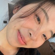 刘卷卷卷抖音达人头像