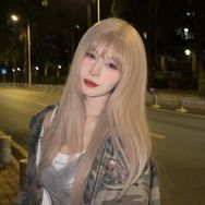 迪迪喂🐱抖音达人头像