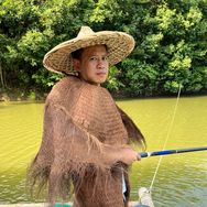 老麻雀（勤能补拙）抖音达人头像