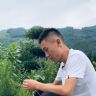 想当村干部的小吴抖音达人头像