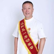 西海兴靠谱海哥抖音达人头像