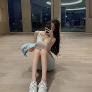 CHRISTINA REYES抖音达人头像