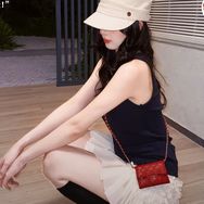 卡卡（毛衣专场）抖音达人头像