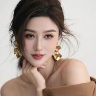 静静在西安抖音达人头像
