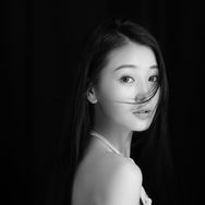 小小妙淼抖音达人头像