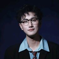 小张去唠嗑抖音达人头像