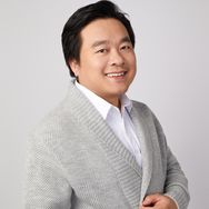 钟平逻辑英语抖音达人头像