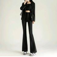 锦溪阁服饰商行抖音达人头像